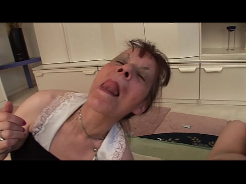 ❤️ Due nonne e un nonno fanno una cosa a tre ❤ Super pornoal it.bitcoinex.top ❌️❤